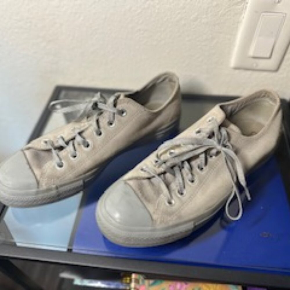 Converse Women’s Gray Suede Low Top All Stars size 9